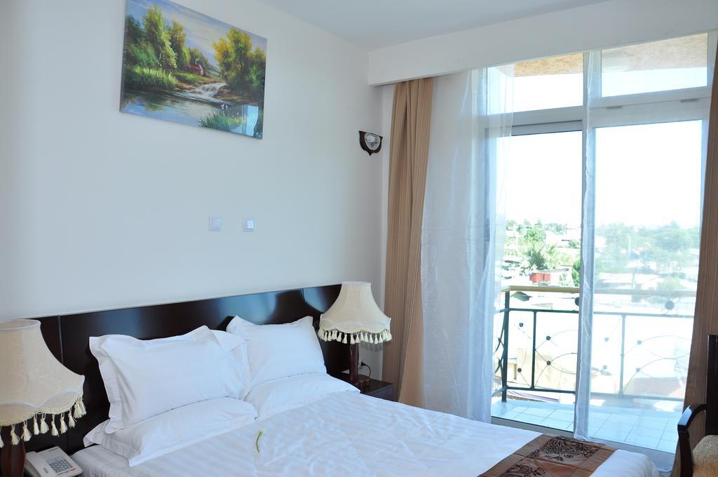 AG Palace Hotel Adís Abeba Habitación foto