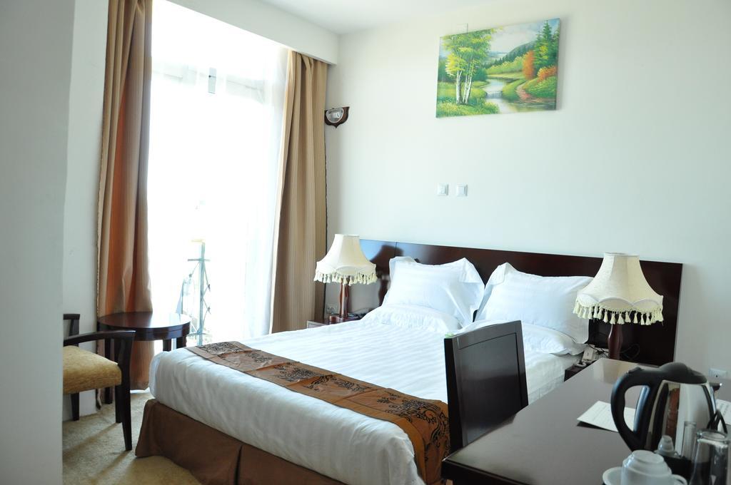 AG Palace Hotel Adís Abeba Habitación foto